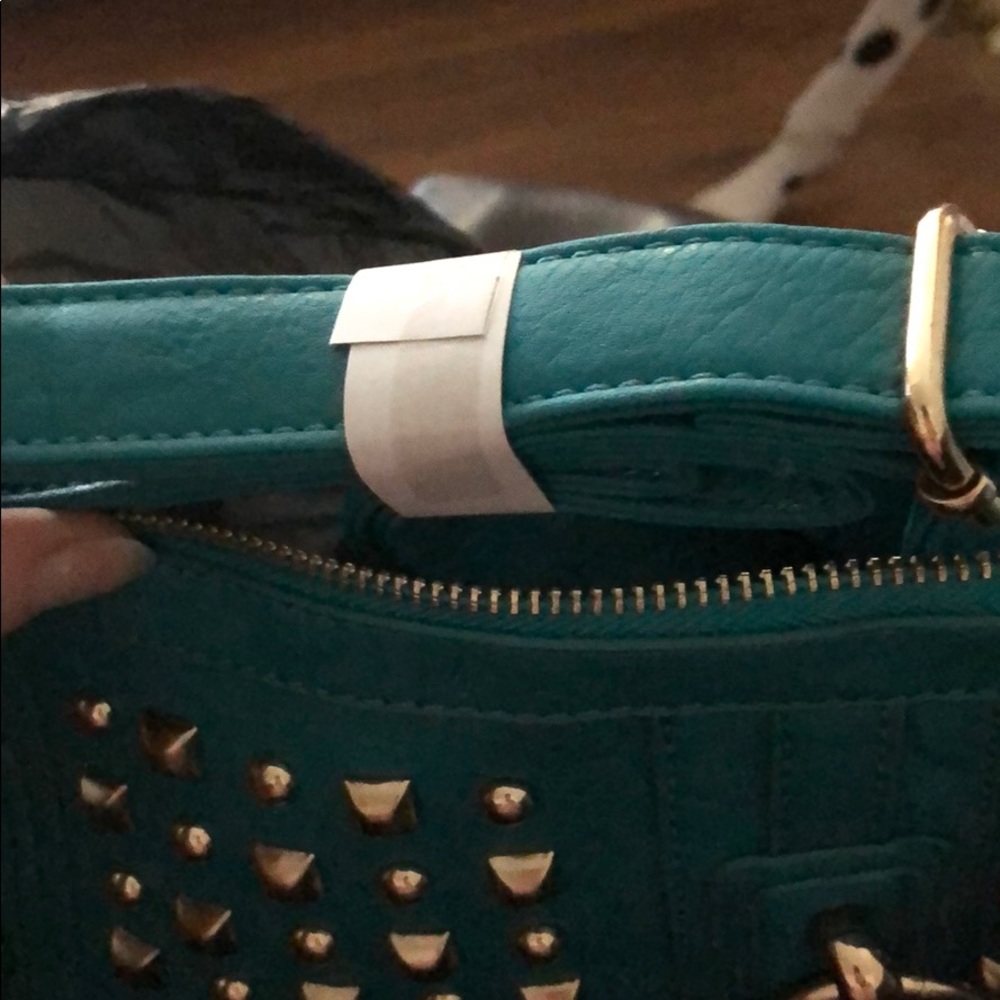 FLASH SALE Purse from Wilson’s leather NWT - Picture 4 of 8